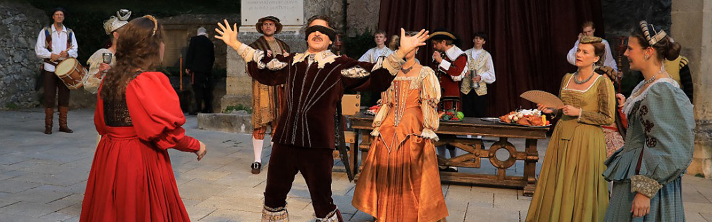 Jedermann Tischgesellschaft